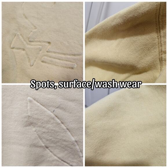 Yellow Sweatshirt Playboy x Pacsun Size Small Embossed Bunny Logo Pullover - Picture 5 of 5